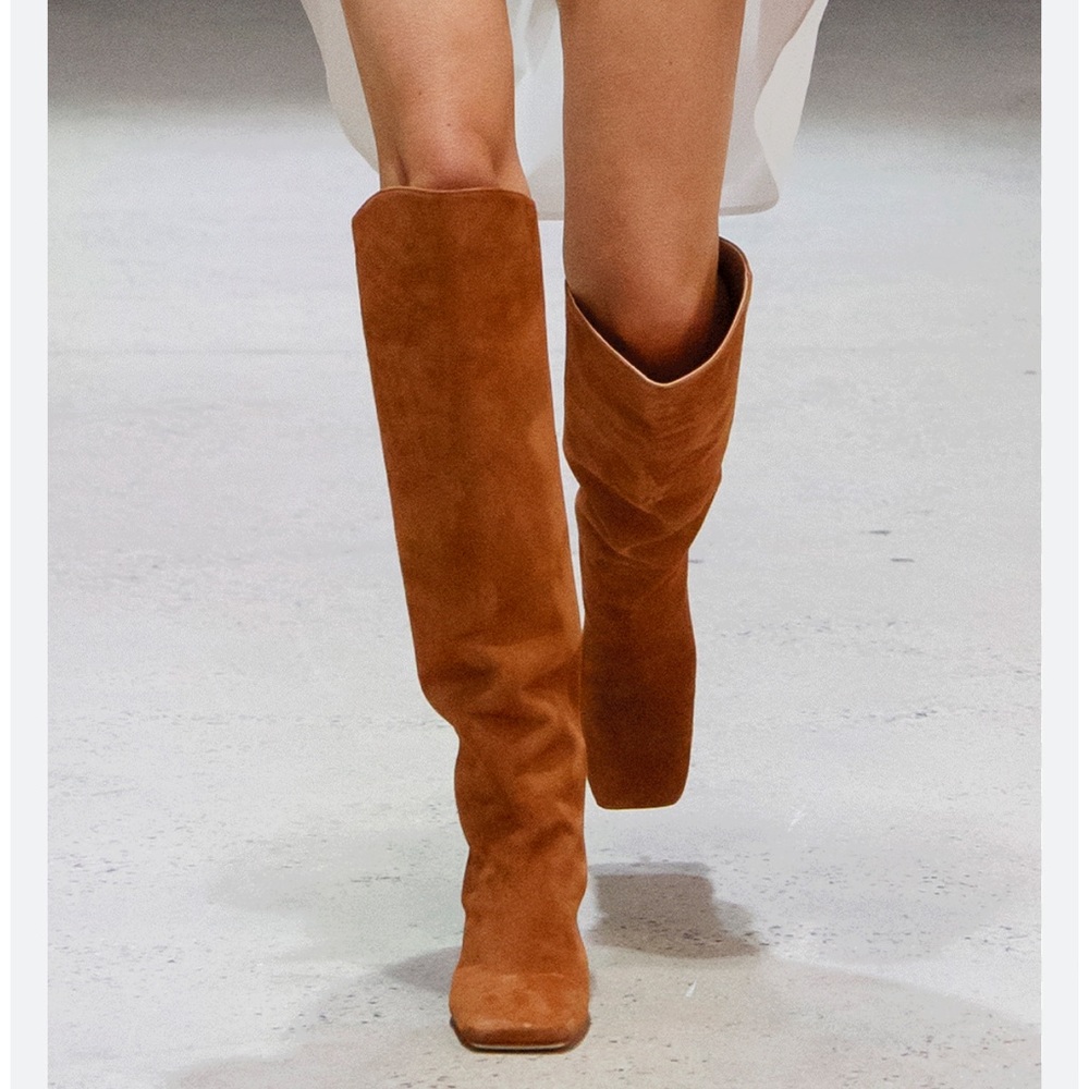 NWB - Dear Frances Elia Boot Tan Suede - EU 38 (fits like 39)